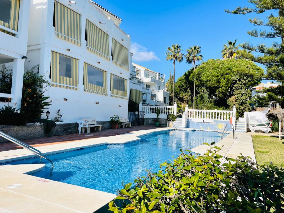 Riviera By The Beach 2 Bedroom Apartment Sitio de Calahonda Eksteriør bilde