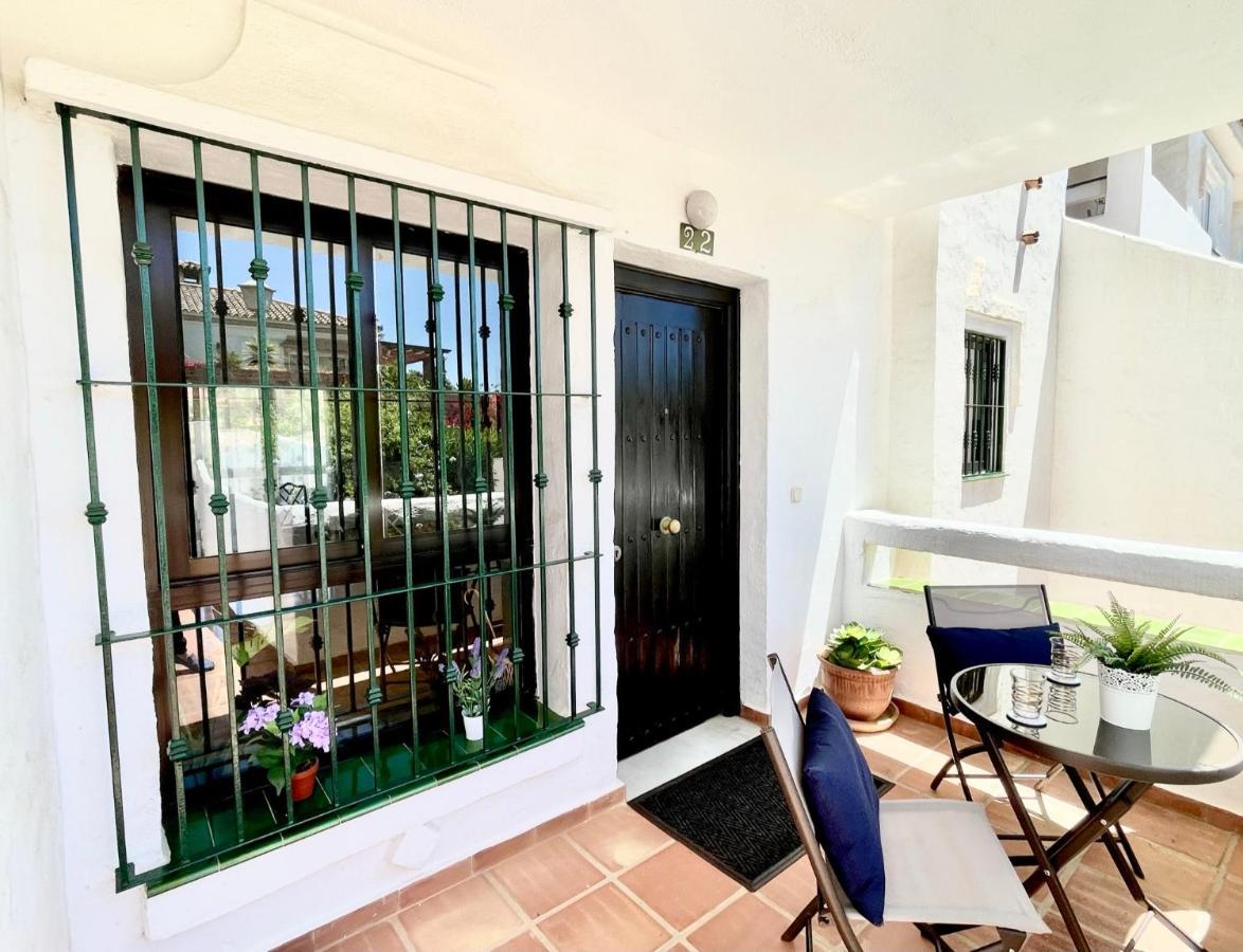 Riviera By The Beach 2 Bedroom Apartment Sitio de Calahonda Eksteriør bilde