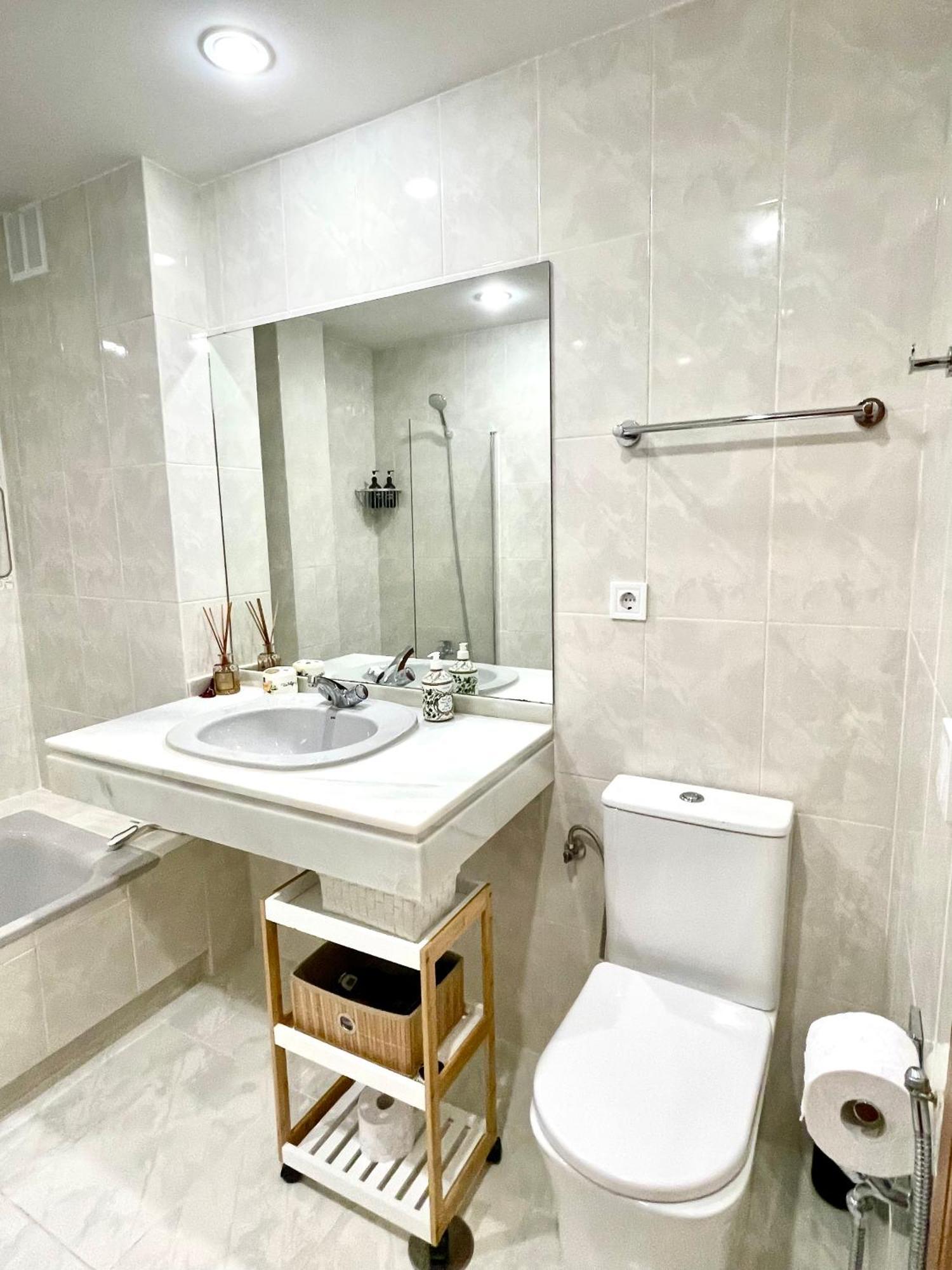Riviera By The Beach 2 Bedroom Apartment Sitio de Calahonda Eksteriør bilde